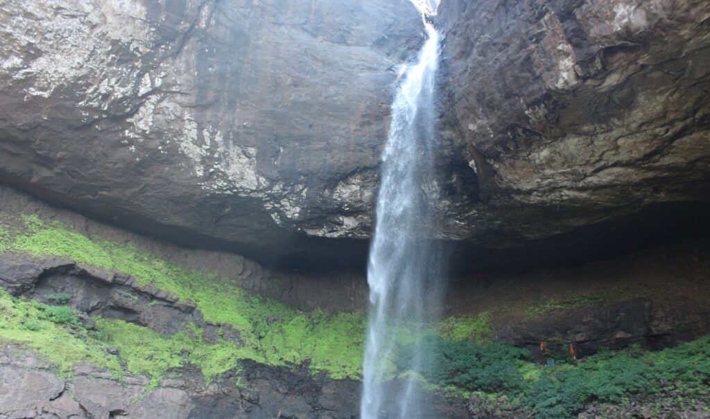 Devkund waterfall trek